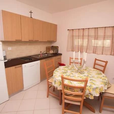 Appartamento Vili *